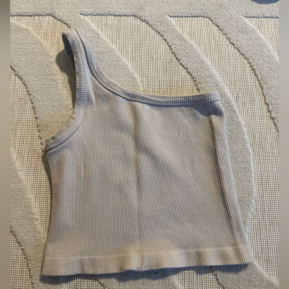 Super cute off the shoulder top